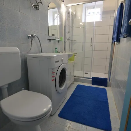 Carmelo House 3* Ρόβινι