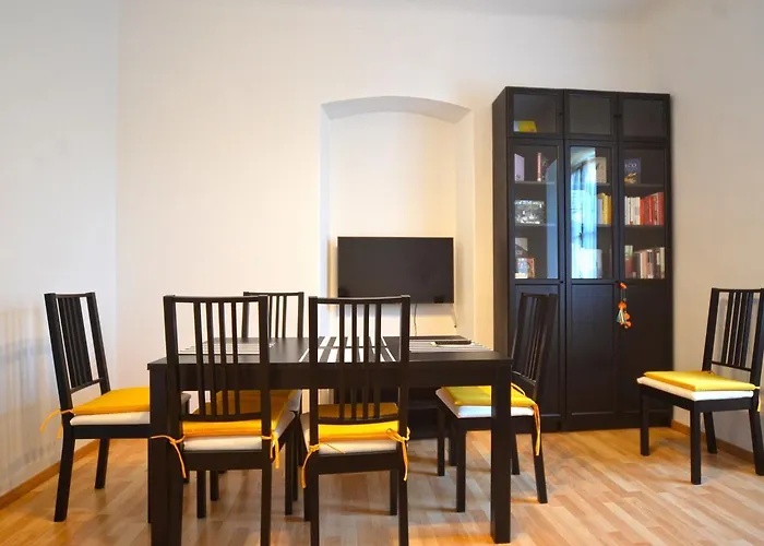 Carmelo House בית הארחה רוביני