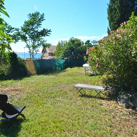 Carmelo House Konukevi 3*